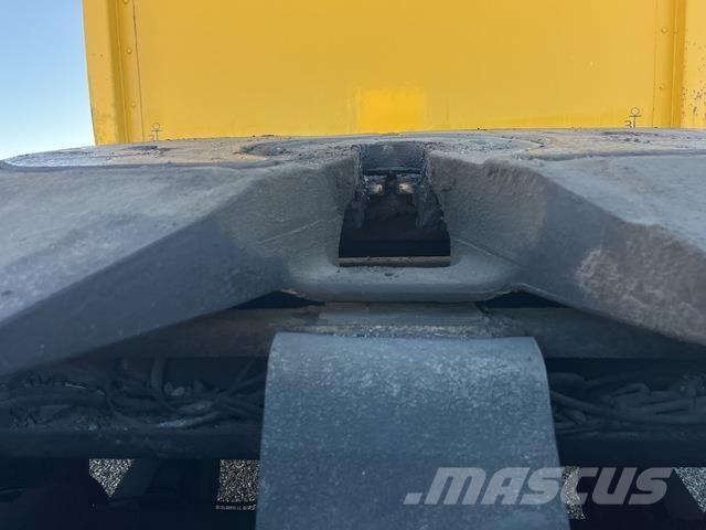 Fruehauf  Prikolice sa ceradom