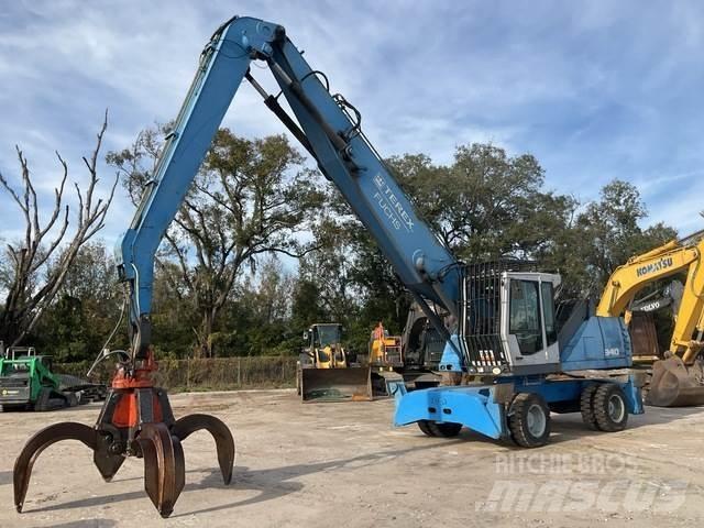 Fuchs MHL340 Bageri za manipuliranje materijalom / otpadom