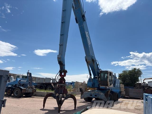 Fuchs MHL360 Bageri za manipuliranje materijalom / otpadom