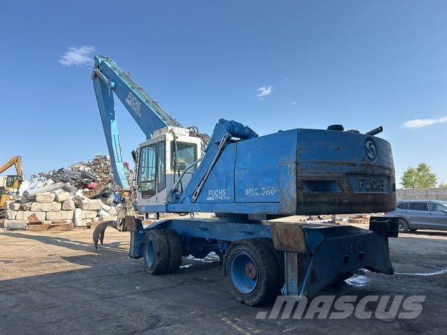 Fuchs MHL360 Bageri za manipuliranje materijalom / otpadom
