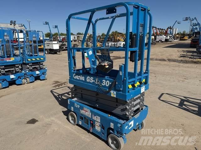 Genie GS-1330M Škaraste platforme