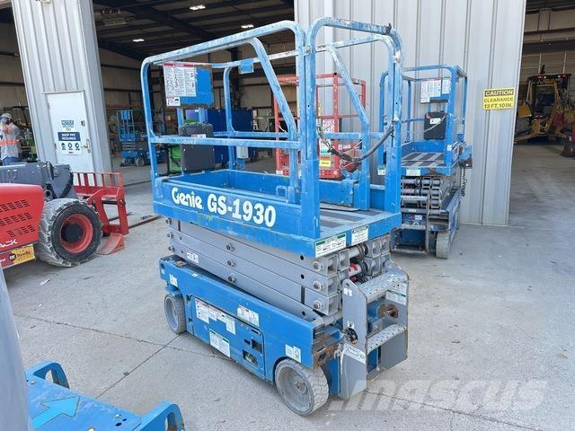 Genie GS-1930 Škaraste platforme