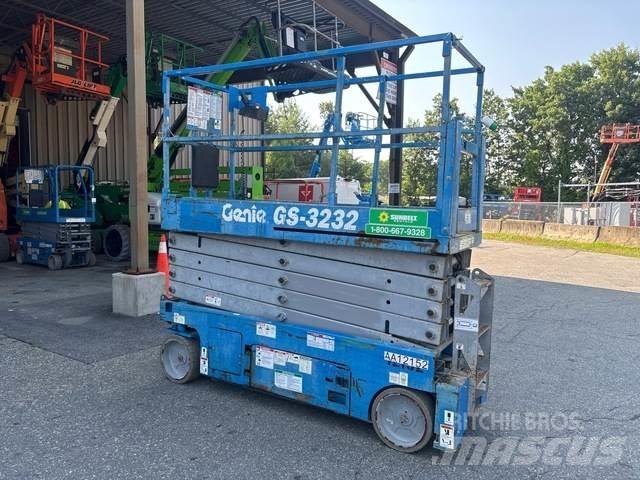 Genie GS-3232 Škaraste platforme