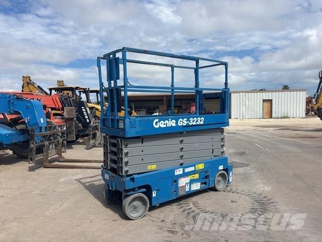 Genie GS-3232 Škaraste platforme