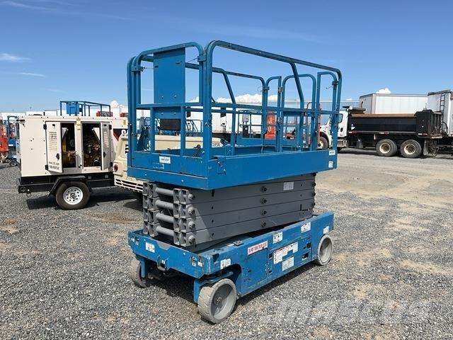 Genie GS-3246 Škaraste platforme