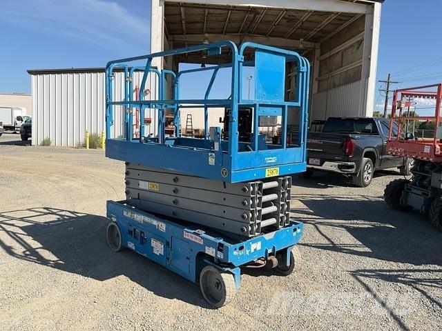 Genie GS-3246 Škaraste platforme