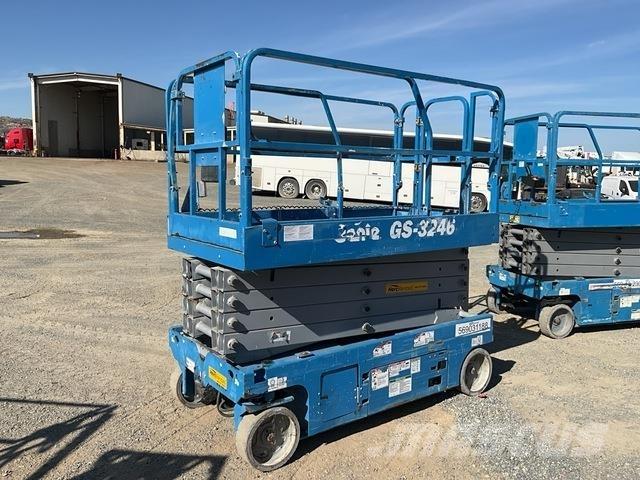 Genie GS-3246 Škaraste platforme