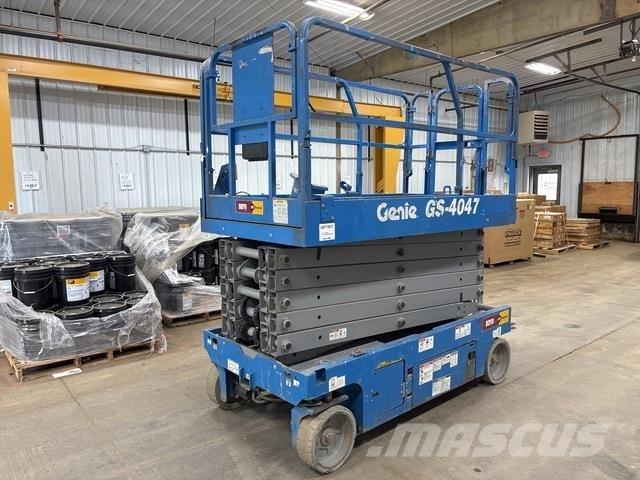 Genie GS-4047 Škaraste platforme