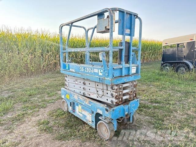 Genie GS1930 Škaraste platforme