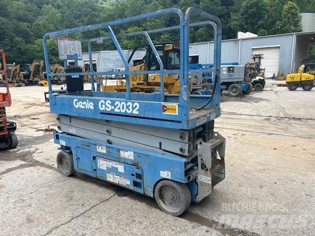 Genie GS2032 Škaraste platforme