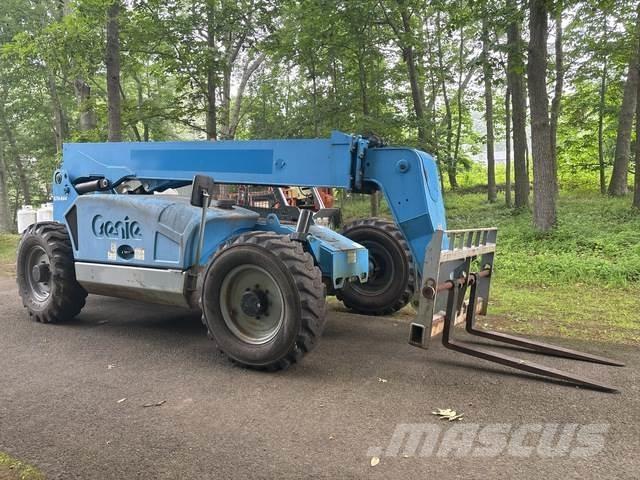 Genie GTH-844 Teleskopski viličari