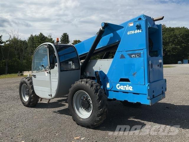 Genie GTH-844 Teleskopski viličari