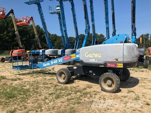 Genie S-40XC Teleskopske podizne platforme