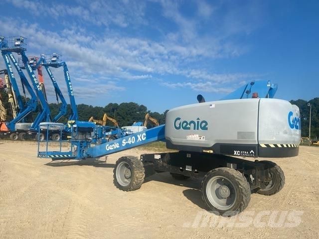 Genie S-40XC Teleskopske podizne platforme