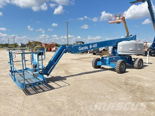 Genie S-45 Teleskopske podizne platforme