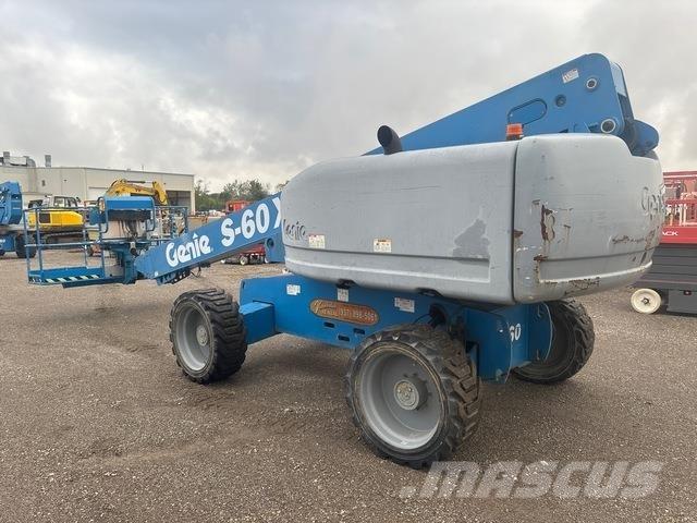 Genie S-60X Teleskopske podizne platforme