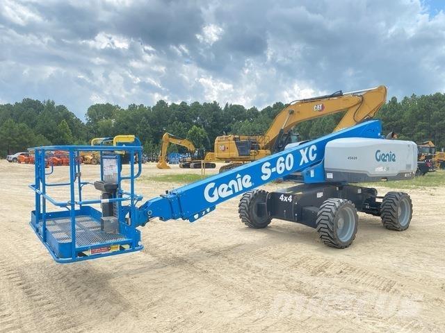 Genie S-60XC Teleskopske podizne platforme