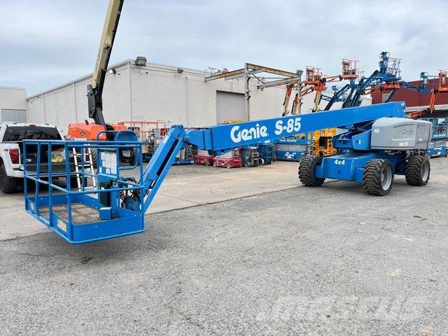 Genie S-85 Teleskopske podizne platforme