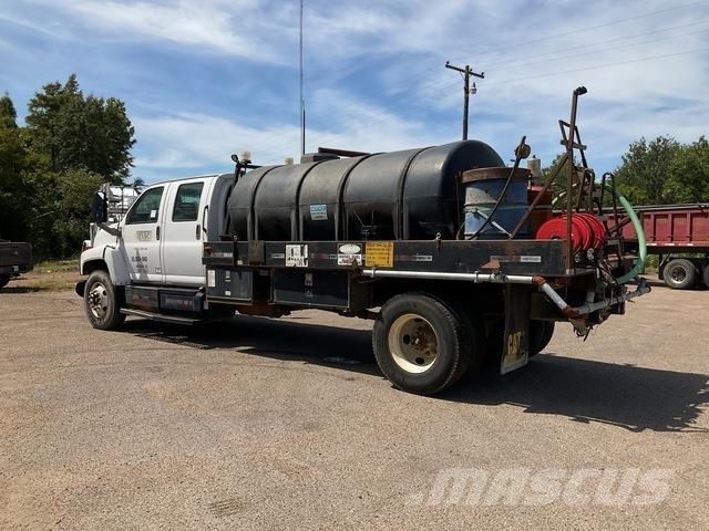 GMC 7500 Kamioni cisterne