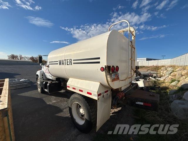 GMC C7H042 Kamioni za vodu