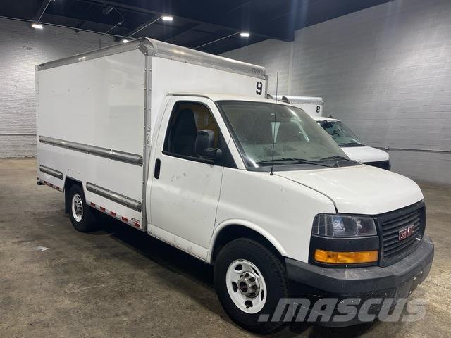 GMC Savana Sanduk kamioni