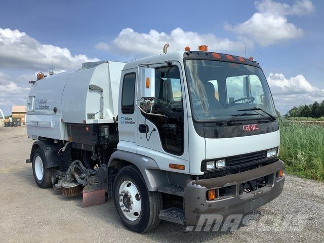 GMC T7F042 Kamioni za čišćenje ulica