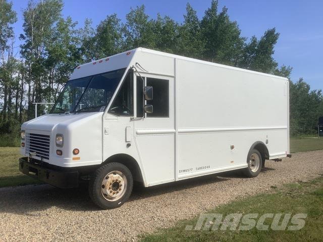GMC Workhorse Sanduk kombiji