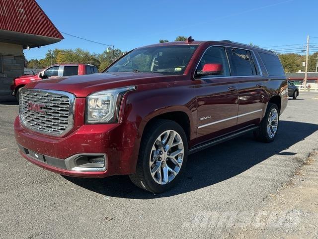 GMC Yukon XL Automobili
