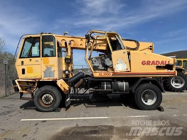 Gradall XL3100 Bageri na kotačima