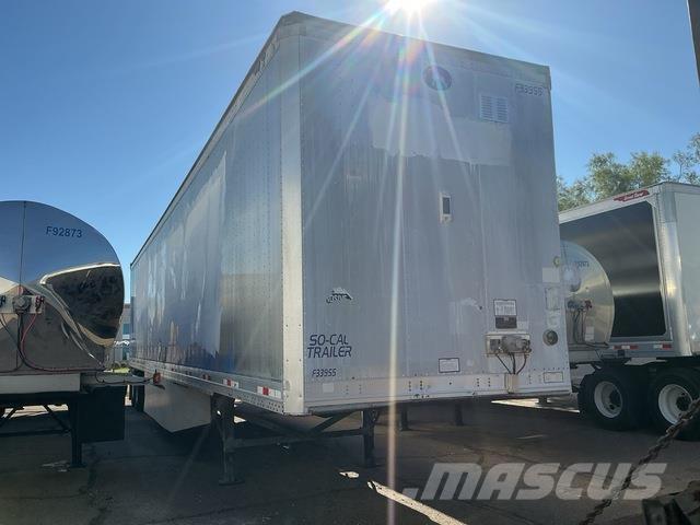 Great Dane  Sanduk prikolice