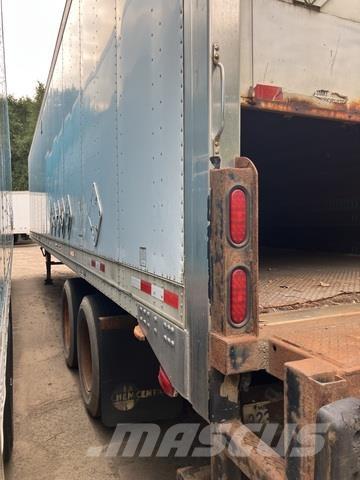 Great Dane  Sanduk prikolice