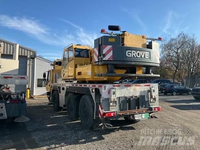 Grove GMK3055 Rabljene dizalice za težak teren