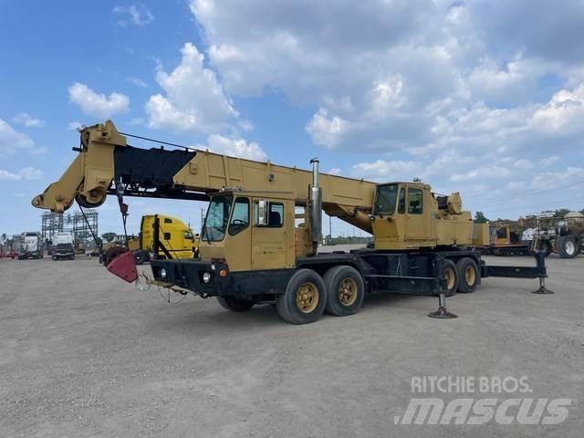 Grove TMS-300B Kranovi sa gusjenicama