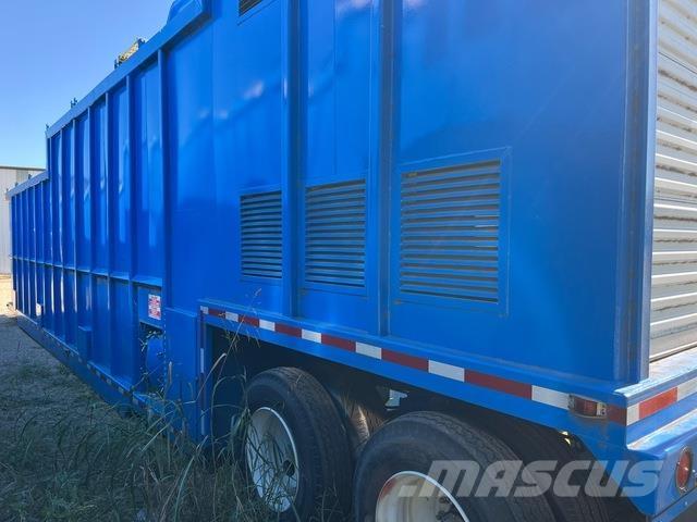  Herring ES600 Fuel and additive tanks