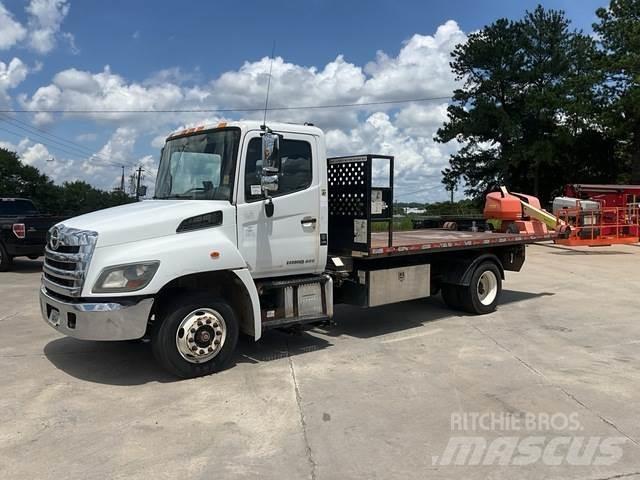 Hino 258 Komunalni kamioni