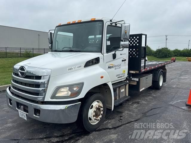 Hino 258ALP Recovery vozila