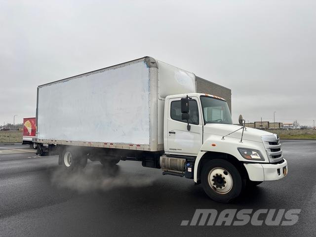 Hino 268 Sanduk kamioni