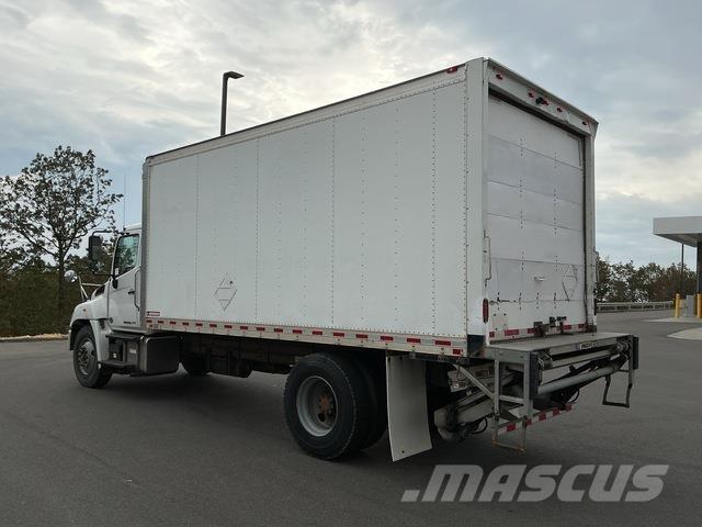 Hino 338 Sanduk kamioni