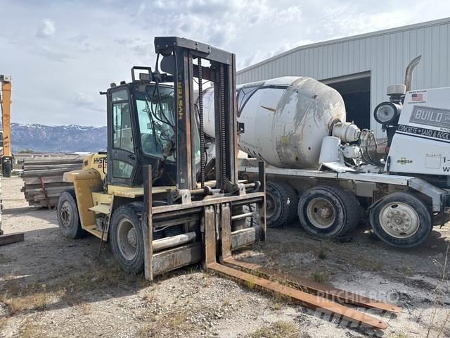 Hyster H210HD Terenski viličar