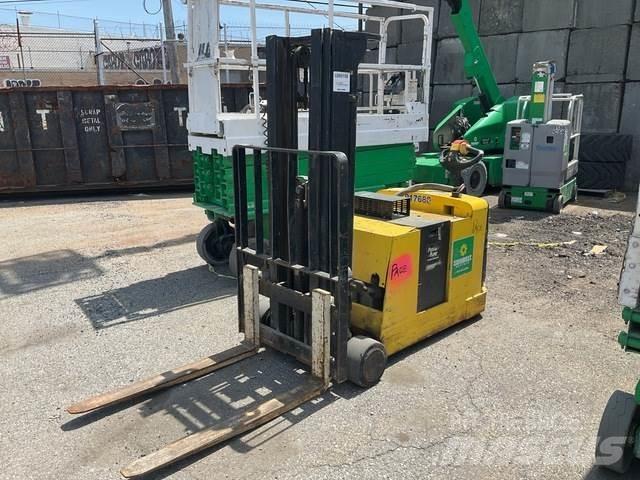 Hyster W30ZC Samopogonski ručni viličari