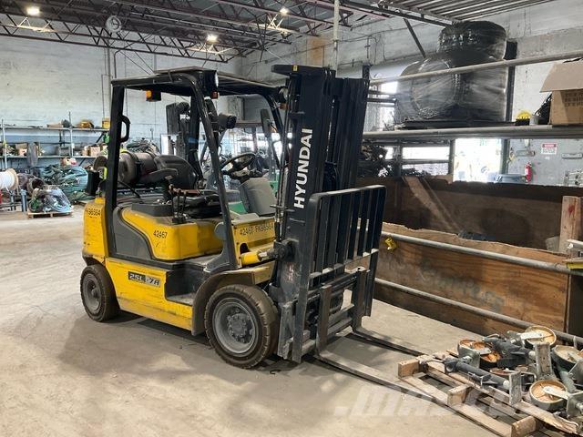 Hyundai 25L-7A Viličari - ostalo