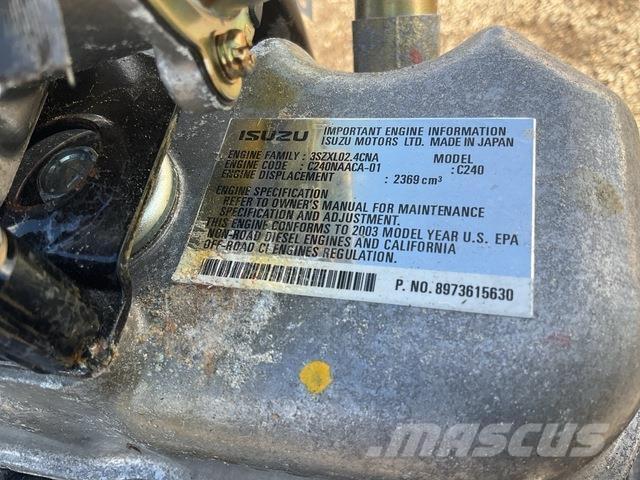 Isuzu C240 Motori