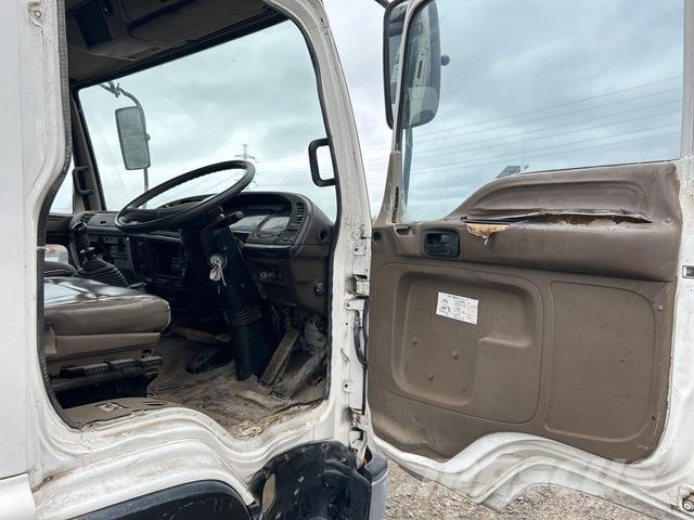 Isuzu Forward Kamioni za vodu