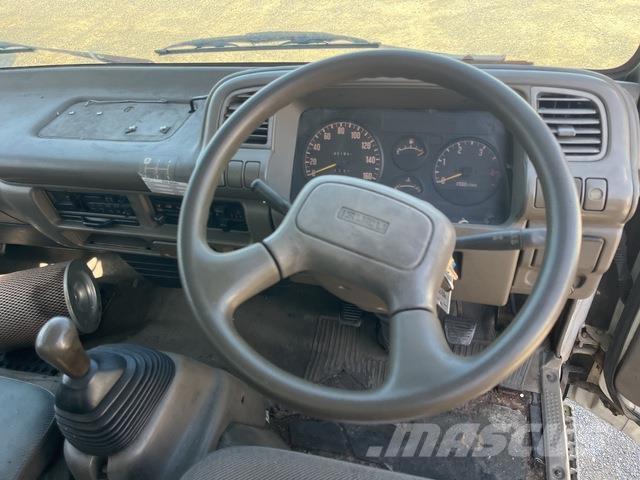 Isuzu NPR 400 Kamioni hladnjače