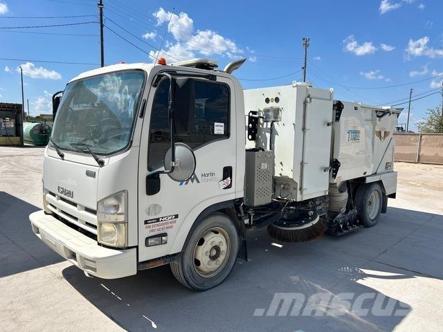 Isuzu NQR Kamioni za čišćenje ulica