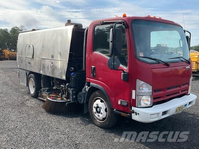 Isuzu NRR Kamioni za čišćenje ulica
