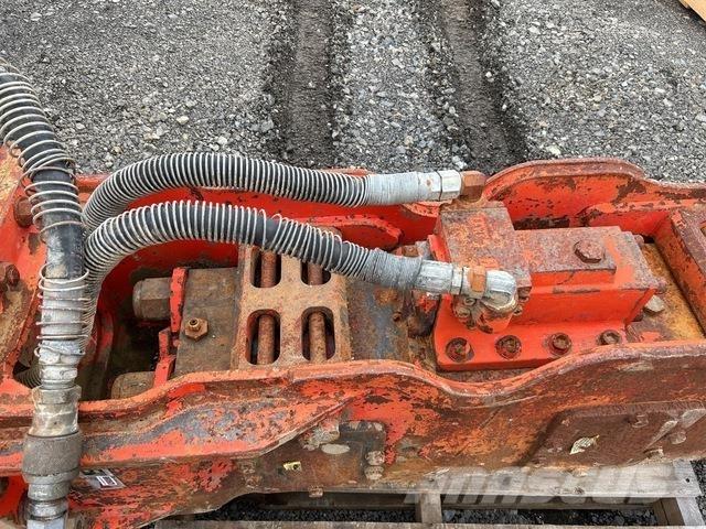  JB Attachments Čekići