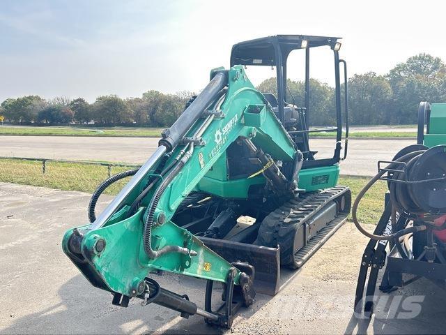 JCB 48Z-1 Bageri gusjeničari