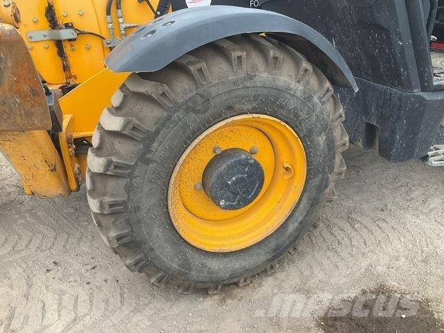JCB 535-125 Telescopic handlers