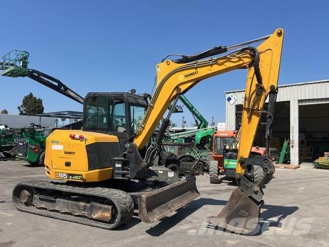 JCB 85Z-1 Bageri gusjeničari